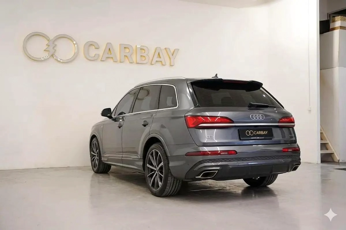 AED 4026 PM | AUDI Q7 45TFSI S LINE MY25 I UNDER AGENCY WARRANTY SERVICE CONTRACT JULY 2030 |-12-12