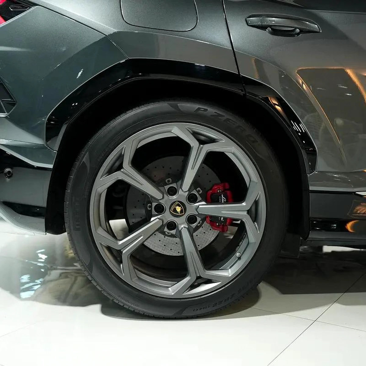 Lamborghini Urus 2019 GCC Specs-18-18