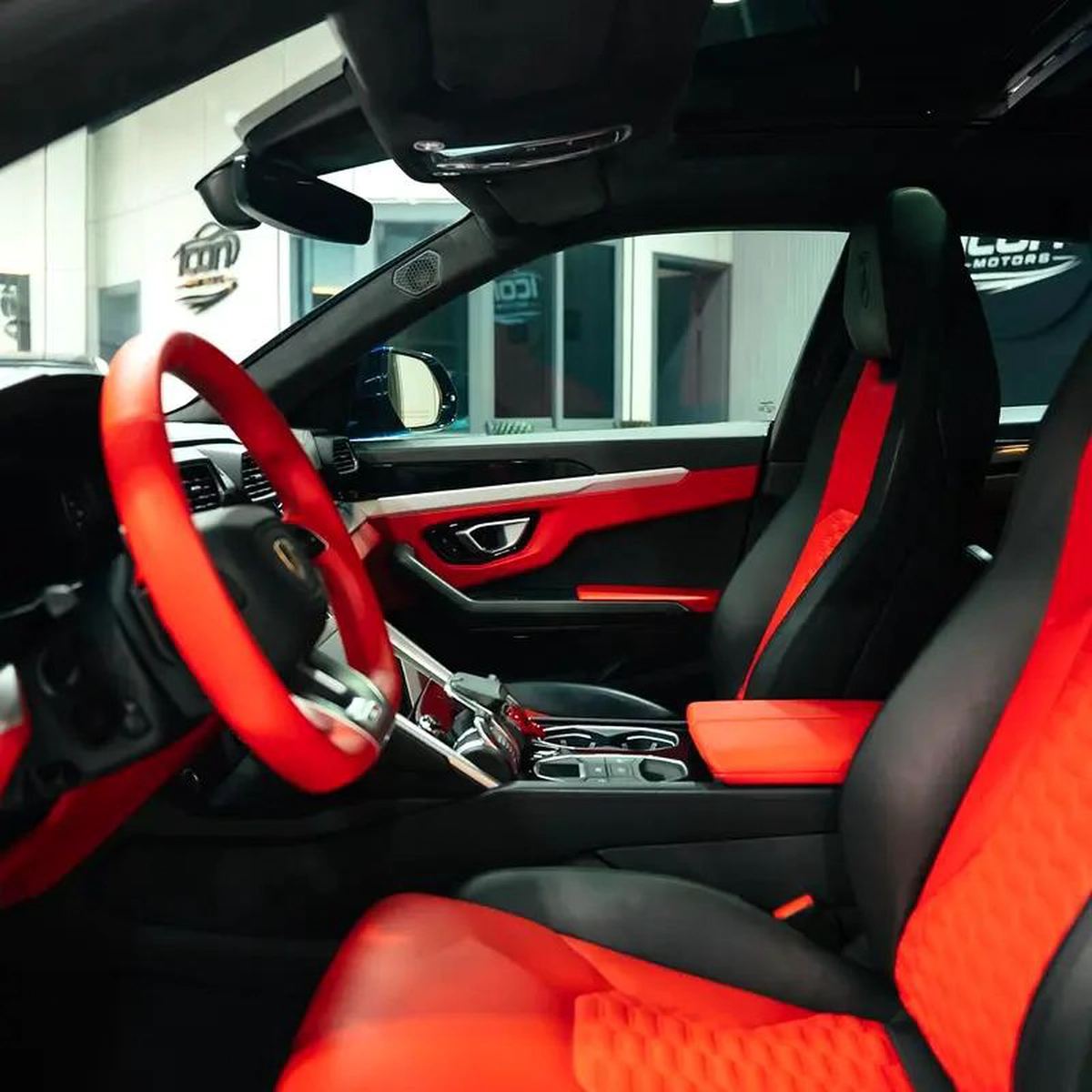Lamborghini Urus 2019 GCC Specs-2-2