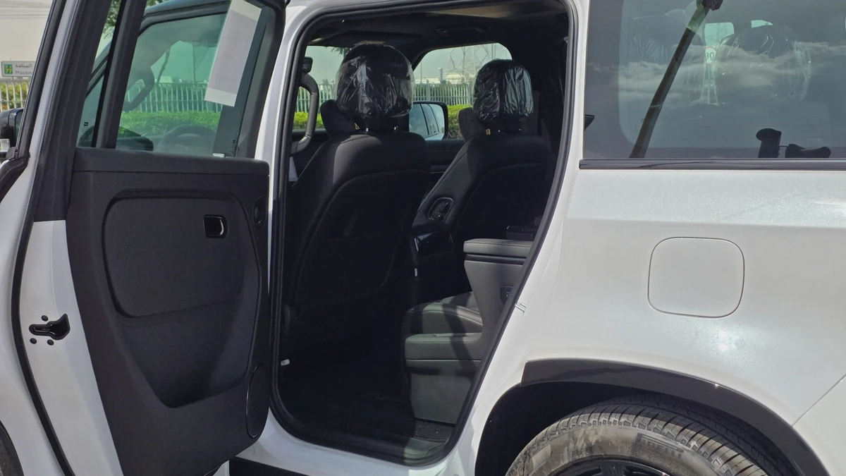 ROX ADAMAS VIP (White Black)