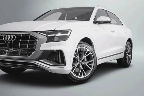 4,700 AED / 60 months | 0% DP | 2023 Audi Q8 55TFSi S-Line / Full Service History / Audi Warranty