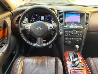 Gulf Specs 2012 INFINITI FX35, 3.5Litre V6 AWD Luxury-17