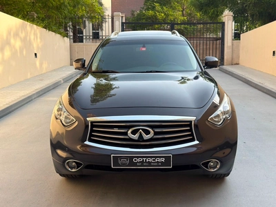Gulf Specs 2012 INFINITI FX35, 3.5Litre V6 AWD Luxury-5