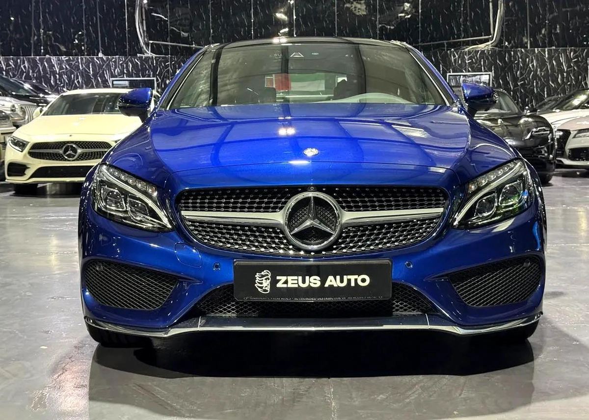 2016 Mercedes-Benz C-Class 300 | GCC | Full Service History | Excellent Condition-8-8