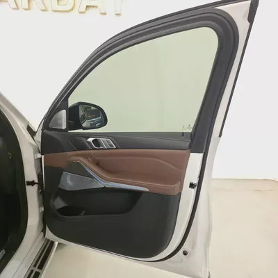 AED 2491 PM | BMW X7 50i INDIVIDUAL 2019 | HIGH SPECS | PRISTINE CONDITION | 1 YEAR WARRANTY | GCC-11
