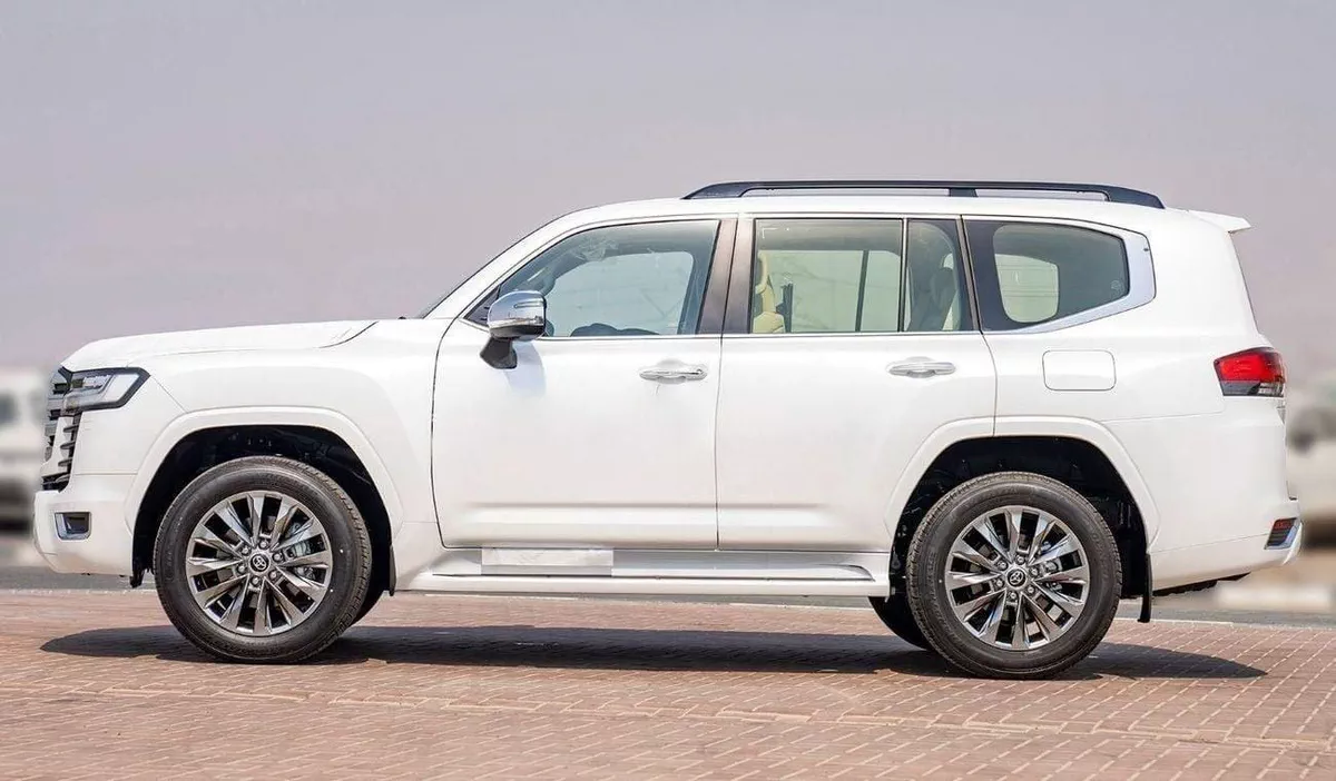 Toyota Land Cruiser VXR LAND CRUISER VXR 3.3L DIESEL 2025-3-0