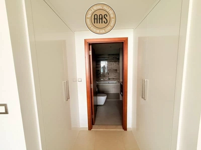 Luxurious 1bhk just 140k fully furnished in palm Jumeirah beach front-6