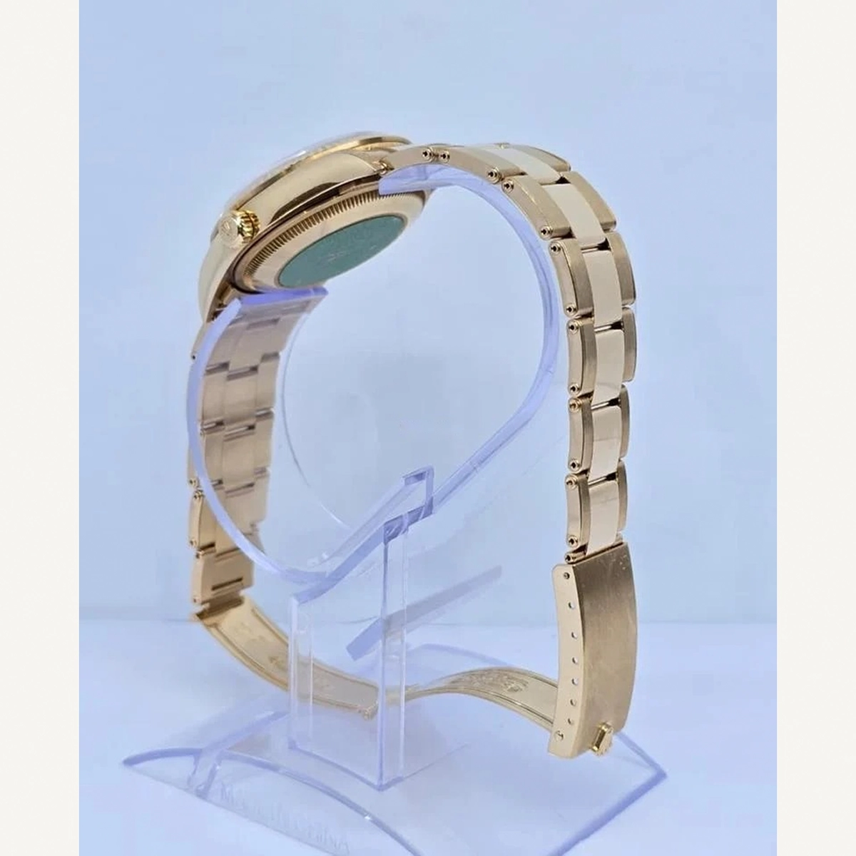 Rolex Oyster Perpetual Date Full Yellow Gold Silver Dial | Used (Good) | Year of production 2000 (Approximation) | No original box | No original papers-6-6