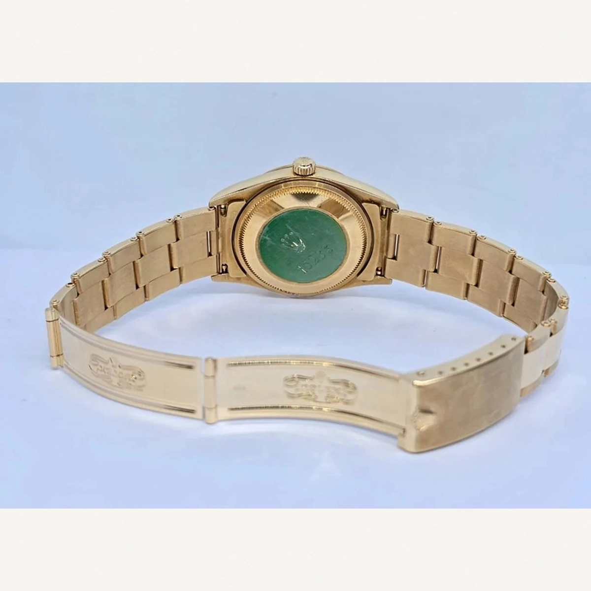 Rolex Oyster Perpetual Date Full Yellow Gold Silver Dial | Used (Good) | Year of production 2000 (Approximation) | No original box | No original papers-5-5