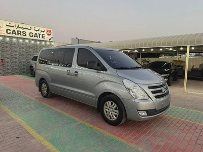 Hyundai H1 2017 - Well Maintained - Korean Specs-2