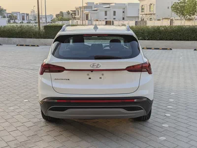 Hyundai Santa Fe 2023 | GCC Specs | Pristine Condition MID Op Low KM 7 Seat SUV With Bank Finance-16