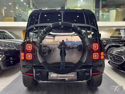 Land Rover Defender 110 X-DYNAMIC HSE P400-19
