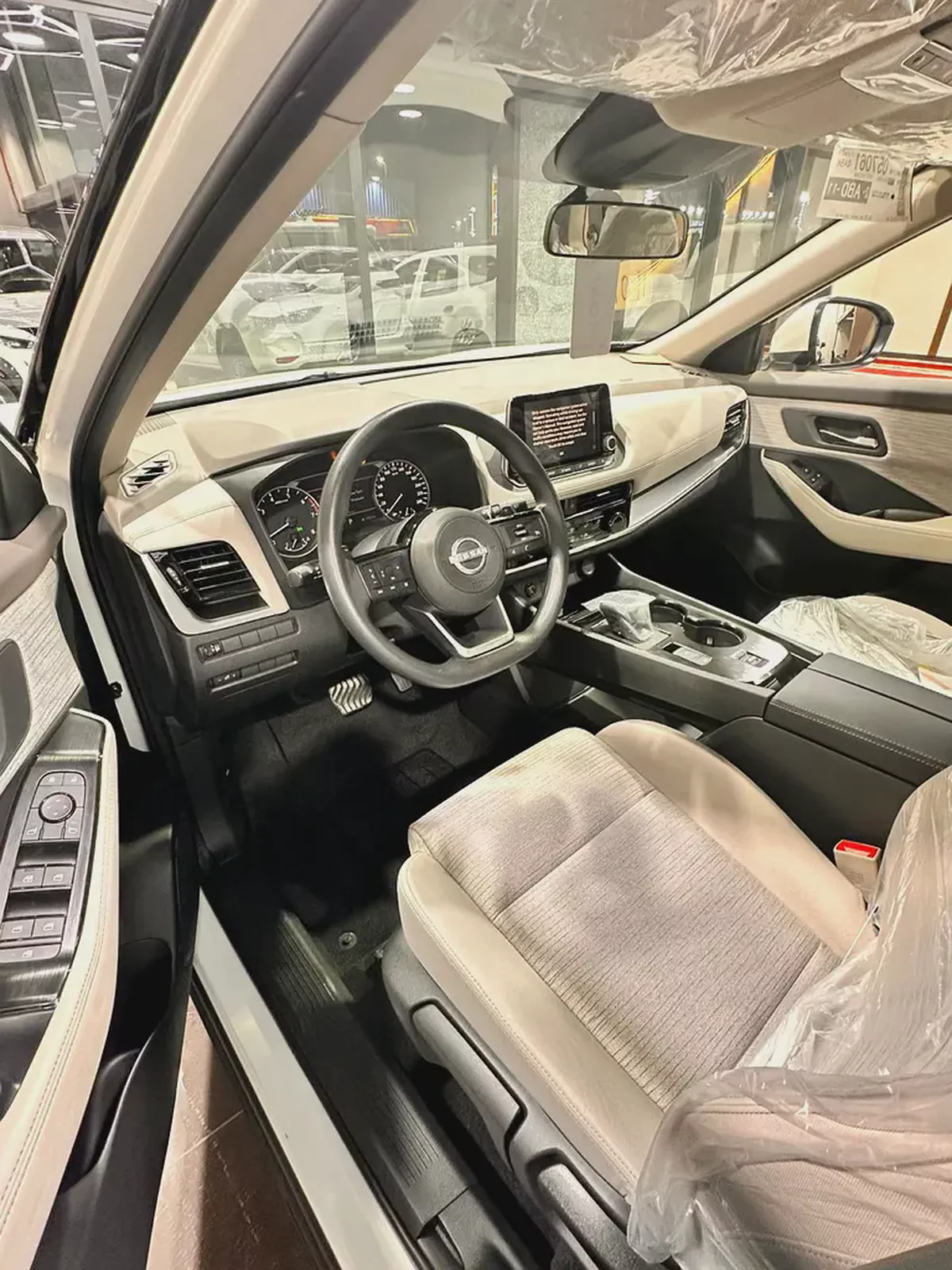 Nissan X-Trail S | 2026 | GCC Specs | New Car 0KM-5-5