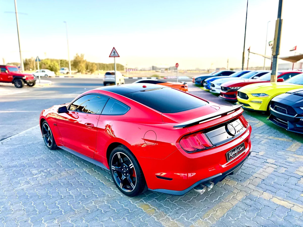 2019 Ford Mustang GT-4-4