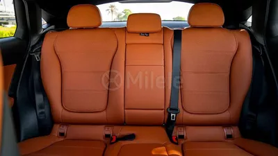 Mercedes Benz GLC200 STANDARD-17