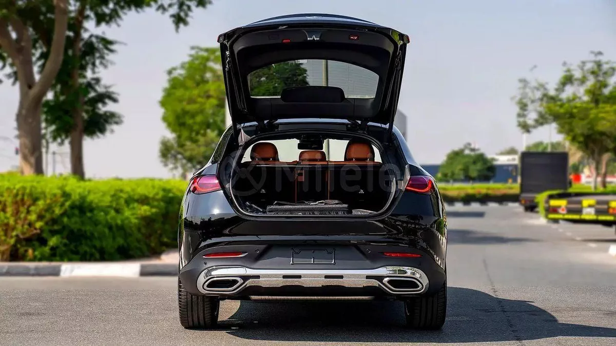 Mercedes Benz GLC200 STANDARD-7-0