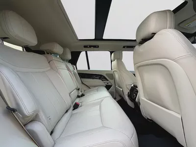 AED 8,400 P.M | 0% DOWN PAYMENT | RANGE ROVER VOGUE SE P530 | 4.4L TWIN-TURBO V8 – 523 HP | 2025-19