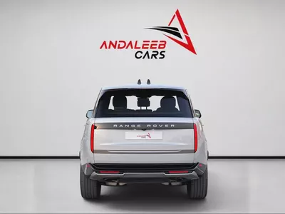 AED 8,400 P.M | 0% DOWN PAYMENT | RANGE ROVER VOGUE SE P530 | 4.4L TWIN-TURBO V8 – 523 HP | 2025-4
