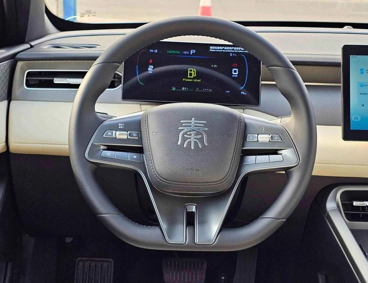 BYD QIN PLUS DMI 55 KM PLUG IN HYBRID / ELECTRIC / DVD+CAMERA (CODE # QINPDMI)-9-9