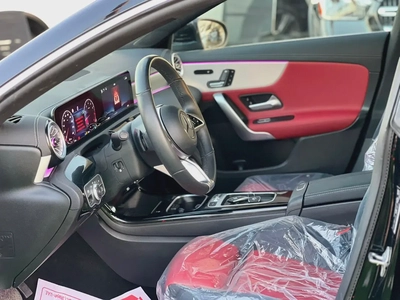 2025 Mercedes-Benz CLA 250 | Canadian Specs | Brand New Luxury Sedan-7