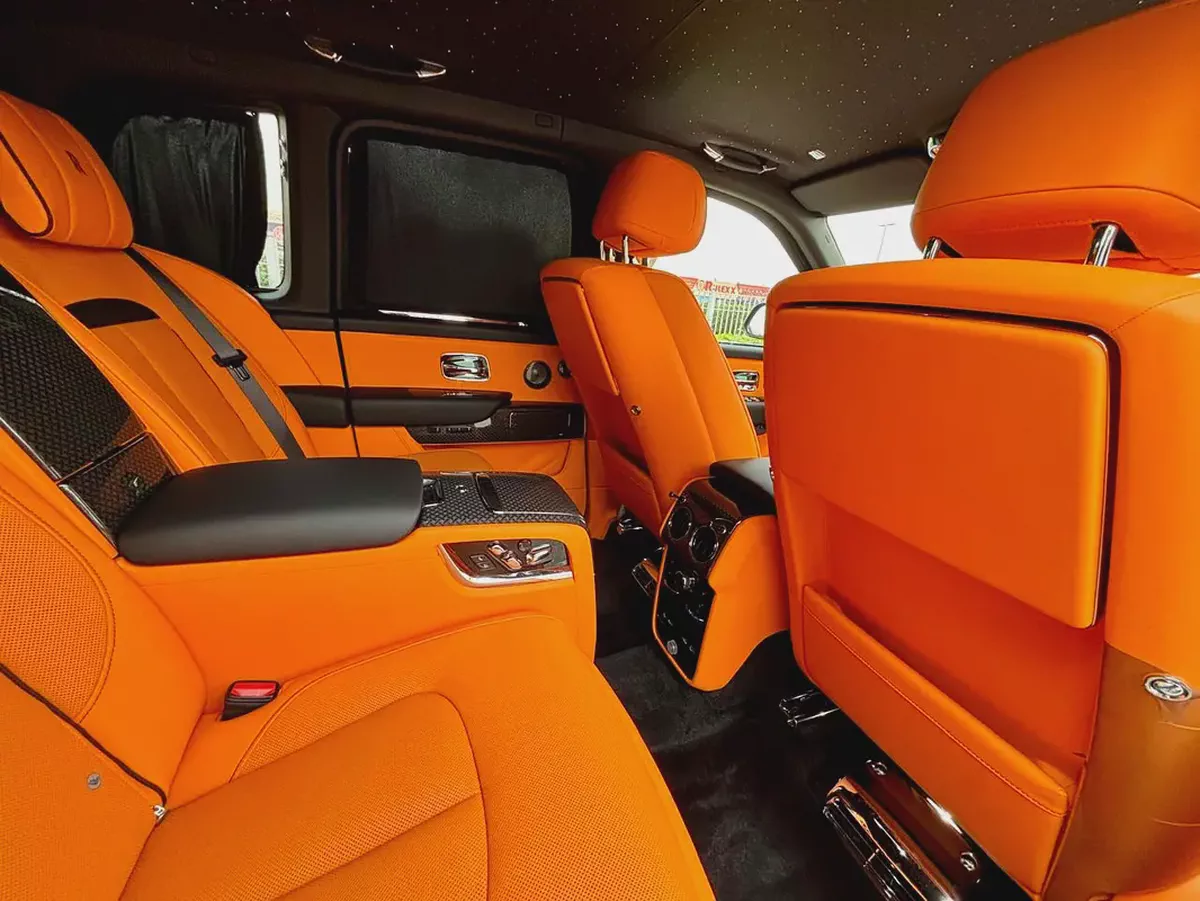2025 ROLLS ROYCE CULLINAN | BLACK BADGE |  | FULL OPTION-16-16