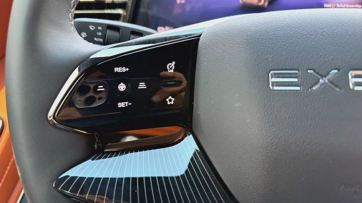 EXEED WARRANTY TILL 2033 OR 200,000KMS | GCC | PHEV | AED 2,332 PM-13-13