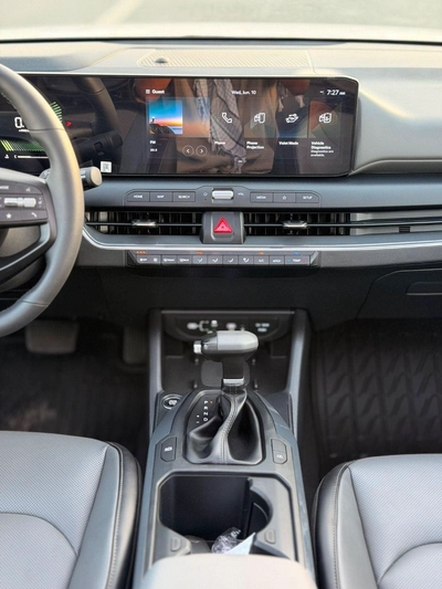 Kia K4 EX 2.0L panoramic, leather seats full option-5