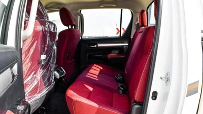 Toyota Hilux SGLX TOYOTA HILUX DC 2.7L 4X4 PETROL W/REAR CAMERA A/T MY24 2.7L Petrol 2024-10