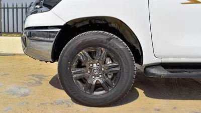 Toyota Hilux SGLX TOYOTA HILUX DC 2.7L 4X4 PETROL W/REAR CAMERA A/T MY24 2.7L Petrol 2024-17
