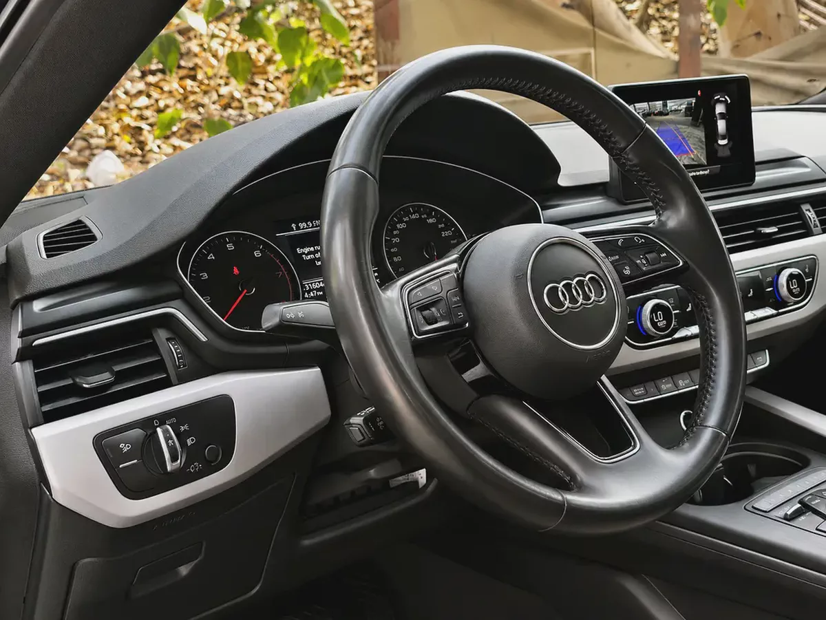 505 AED PM | CLEAN TITLE | AUDI A4 2019 | ONLY 32,999 AED-10-10