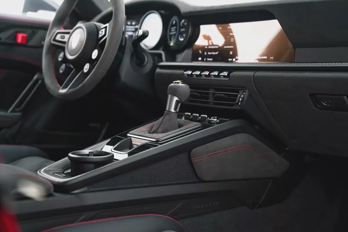 2025 Porsche 911 GT3 RS with Warranty-15-15