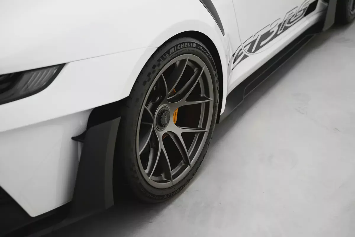 2025 Porsche 911 GT3 RS with Warranty-8-8