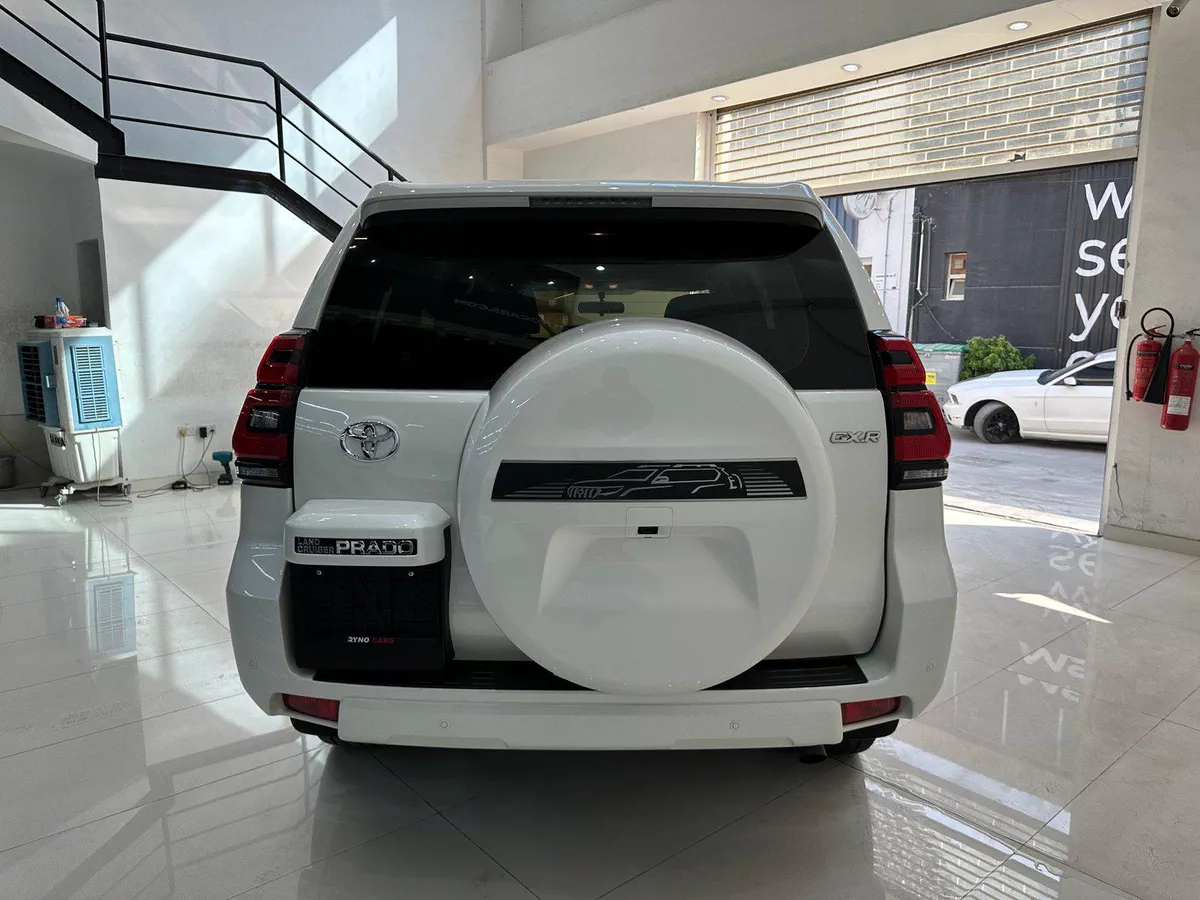 2022 Toyota Prado GXR 4.0L V6 // EMI Starts from 3,030 AED-5-5