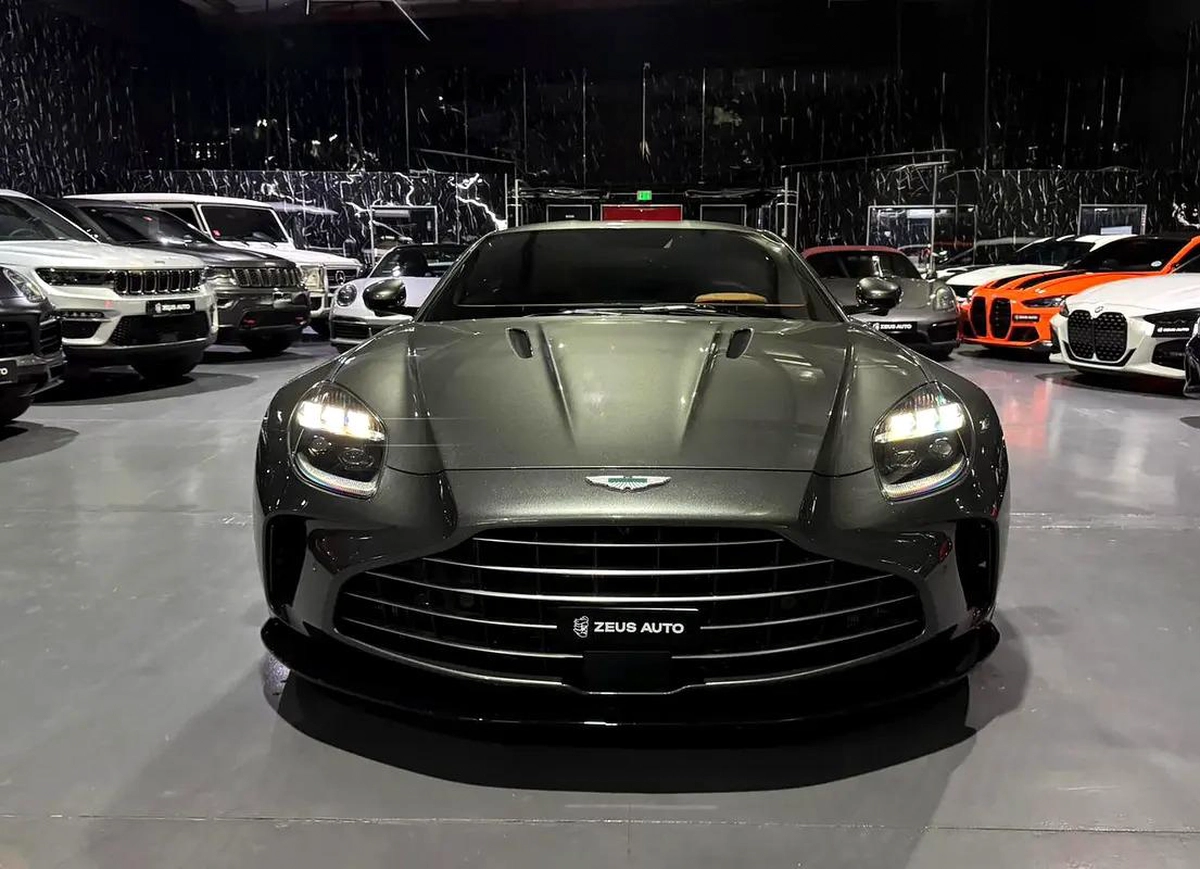 GCC | Aston Martin Full Service History | Aston Martin Warranty And Service 2030-5-5