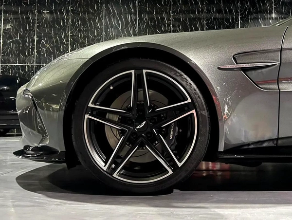 GCC | Aston Martin Full Service History | Aston Martin Warranty And Service 2030