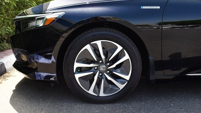 Honda Accord Hybrid-15