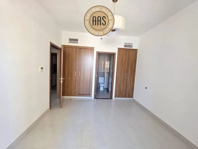 Elegant brand new luxurious 3bhk with maid's room all facilities-12