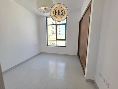Elegant brand new luxurious 3bhk with maid's room all facilities-2