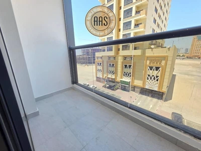 Elegant brand new luxurious 3bhk with maid's room all facilities-8