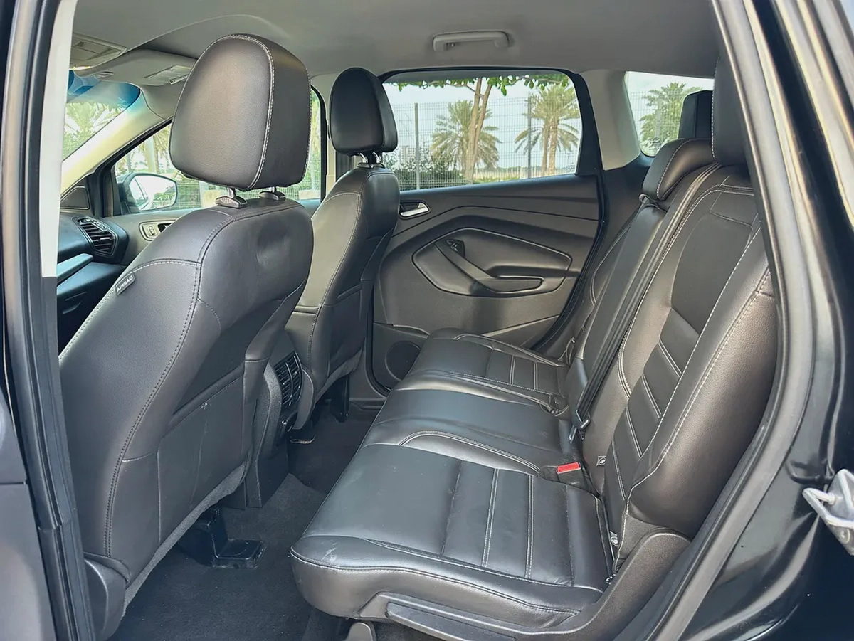Ford Escape 2018 SE-12-12