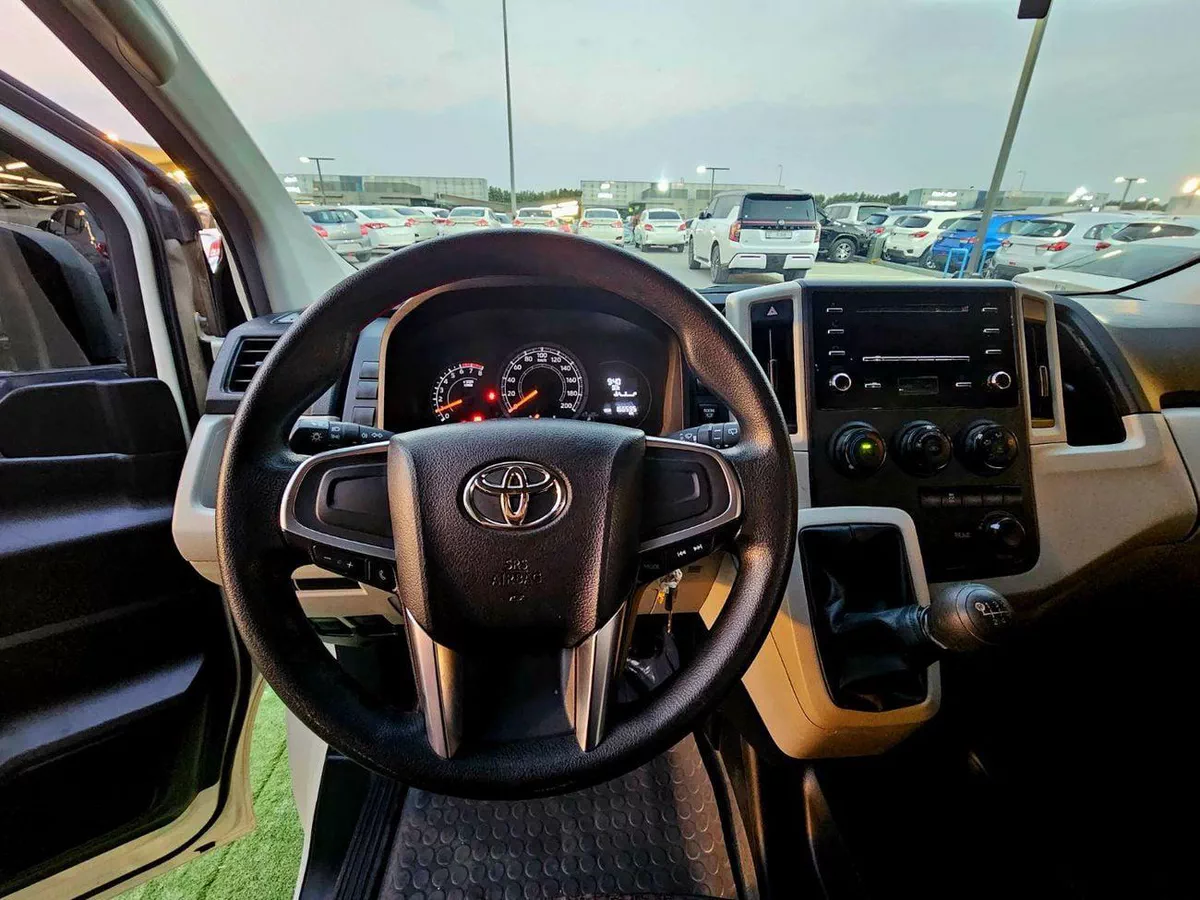 Toyota Hiace GL HIACE PASSENGER / PETROL MANUAL / 3.5 V6 / HIGH ROOF-11-0