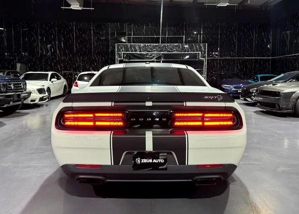 GCC Specs 2018 Dodge Challenger Hellcat Widebody - Pristine Condition