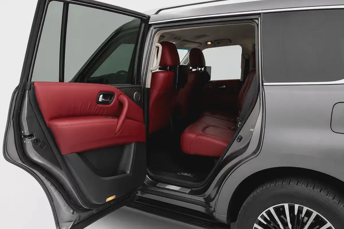 Nissan Patrol LE Platinum 2024 l Full Option l GCC Specs l AED 4,504 / Monthly-13-13