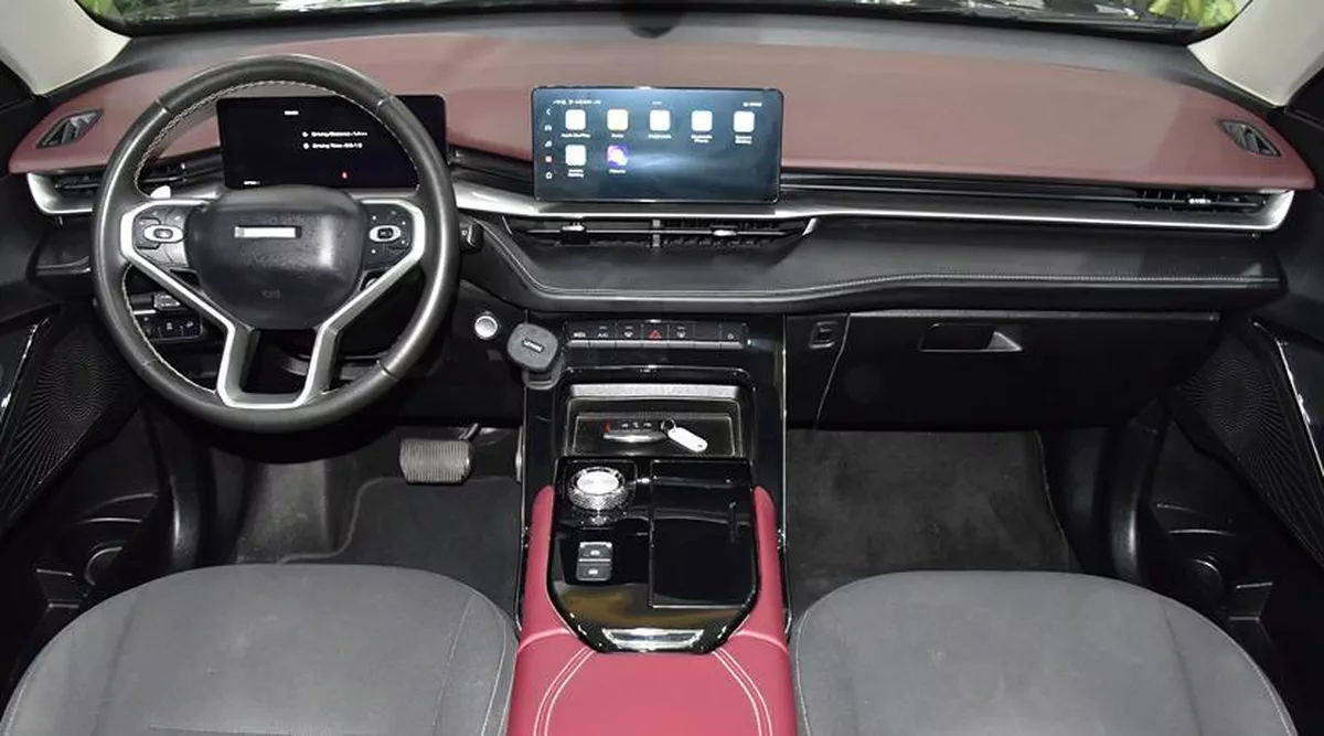 Haval H6 2.0 GDiT ( 2024 Model ) in Black Color GCC Specs-6-6