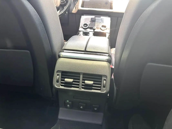 Land Rover Range Rover Velar Other