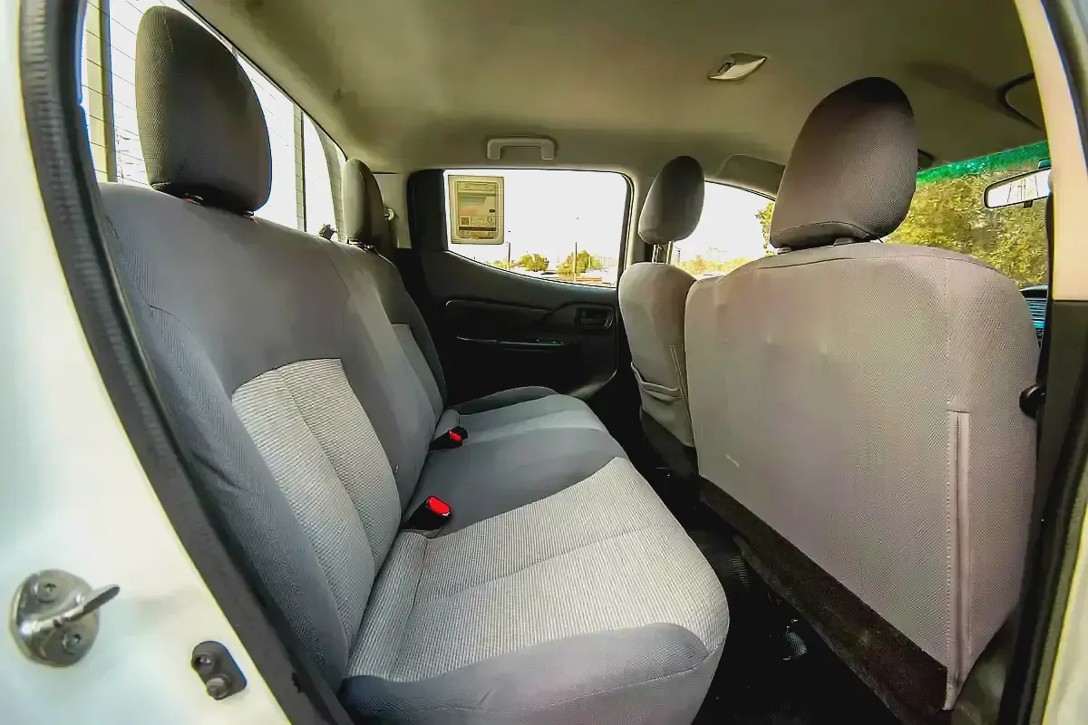 L200 | Double Cabin 4x2 | Manual | GCC Specs | Ref#M05921-10-10