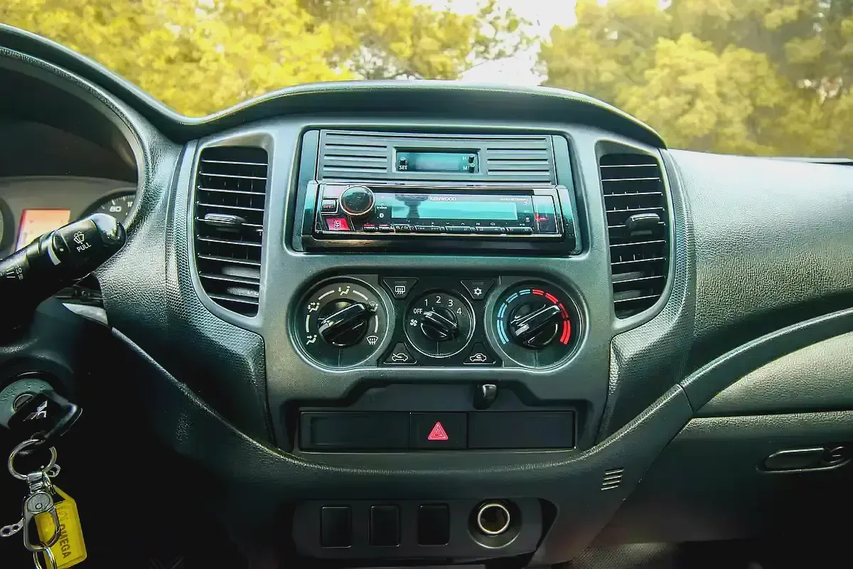 L200 | Double Cabin 4x2 | Manual | GCC Specs | Ref#M05921-13-13