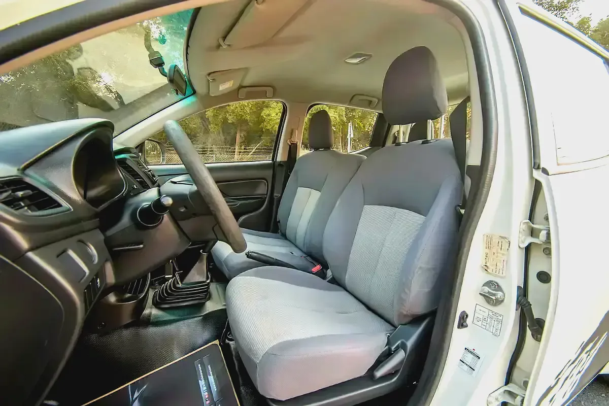 L200 | Double Cabin 4x2 | Manual | GCC Specs | Ref#M05921-7-7