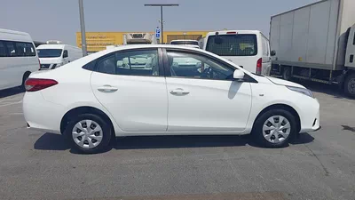 2022 Toyota Yaris SE | GCC Specs | Low Mileage | Excellent Condition-1