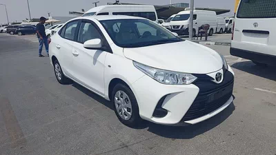 2022 Toyota Yaris SE | GCC Specs | Low Mileage | Excellent Condition-6